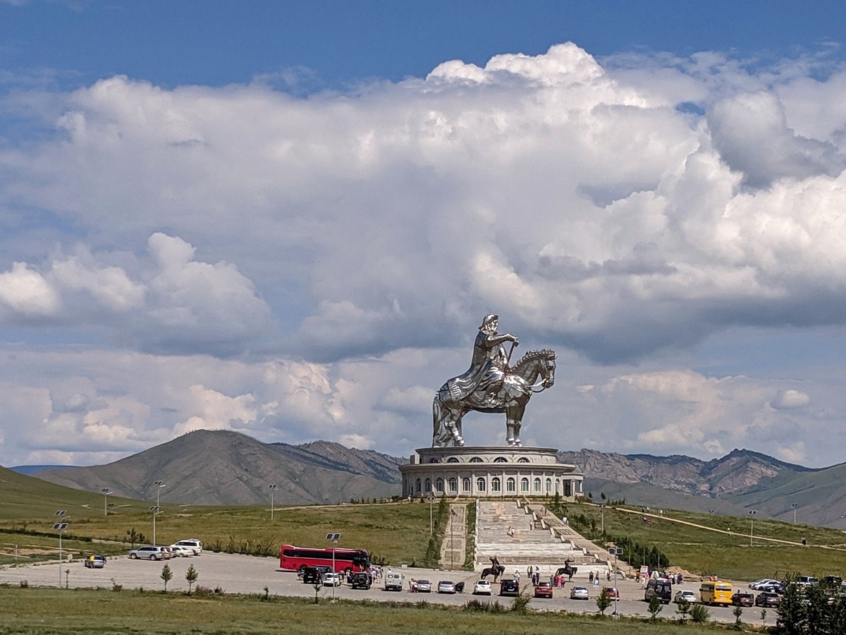 vast-mongolia-travel-1692757803.jpg