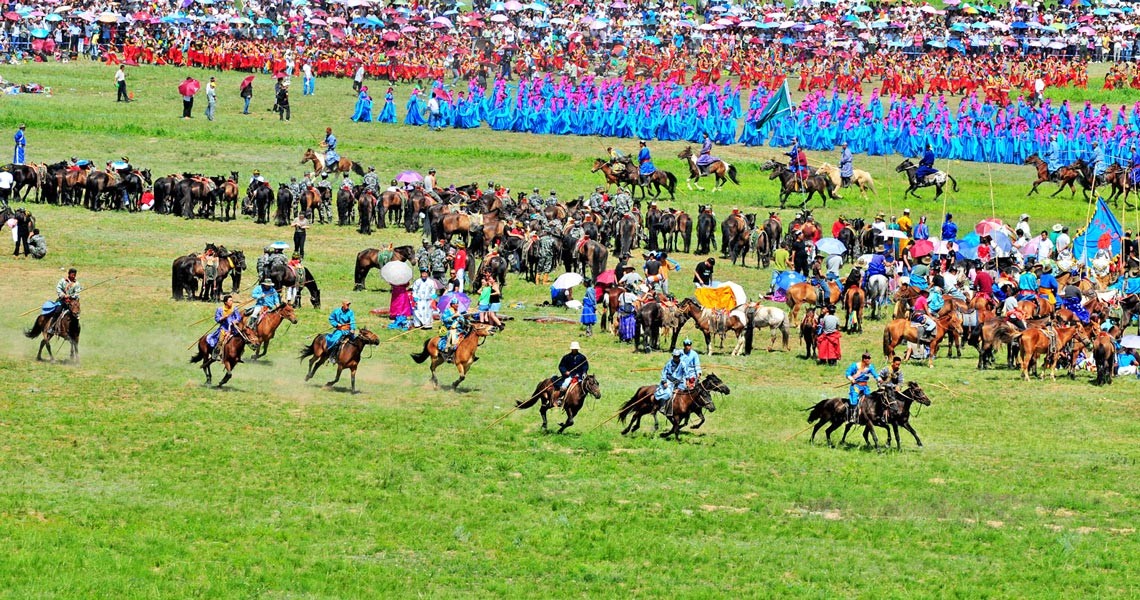 trai-nghiem-le-hoi-naadam.jpg