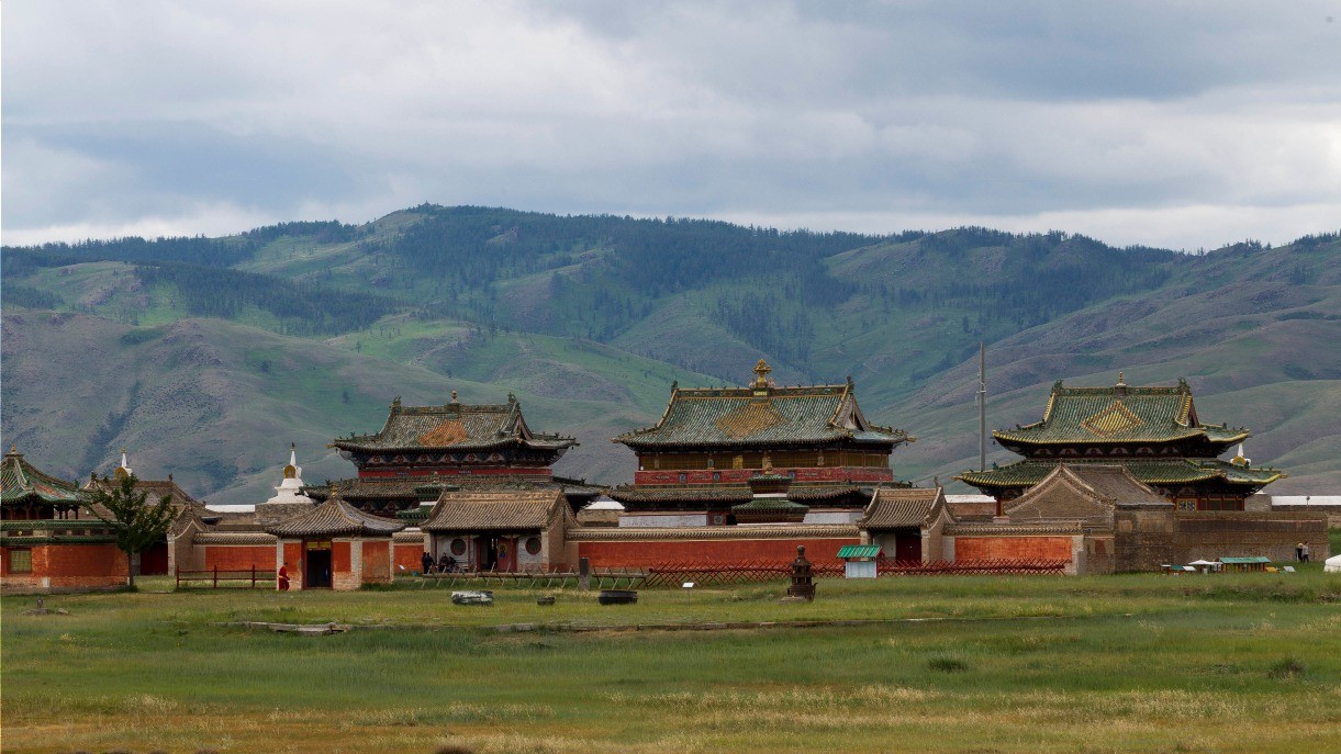 erdene-zuu.jpg