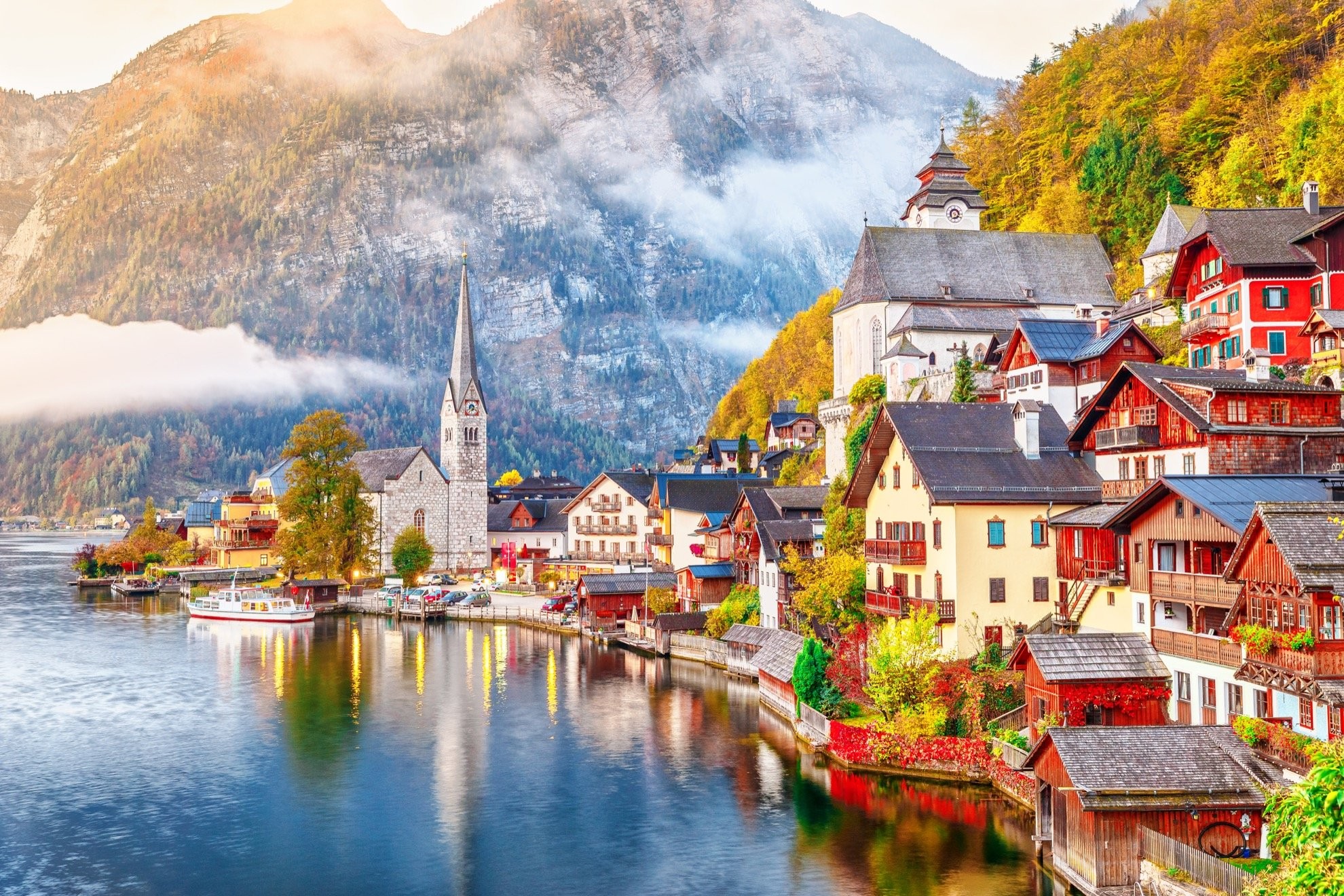 Làng cổ Hallstatt - điểm đến đẹp nhất trong hành trình du lịch Châu Âu