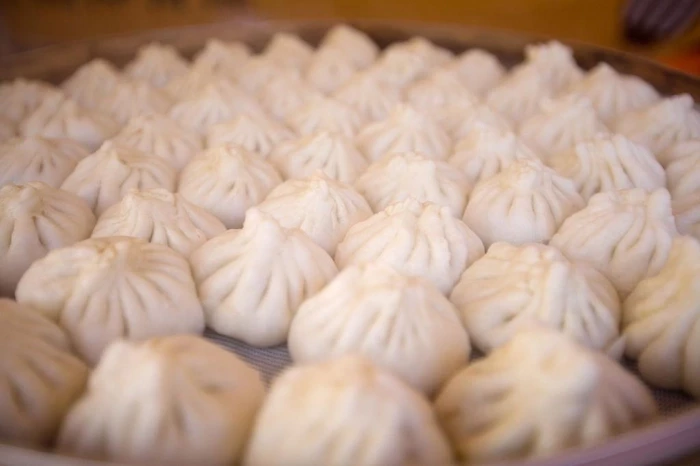 Bánh Bao Đậu Xanh (Baozi), món ăn truyền thống của Trung Quốc.