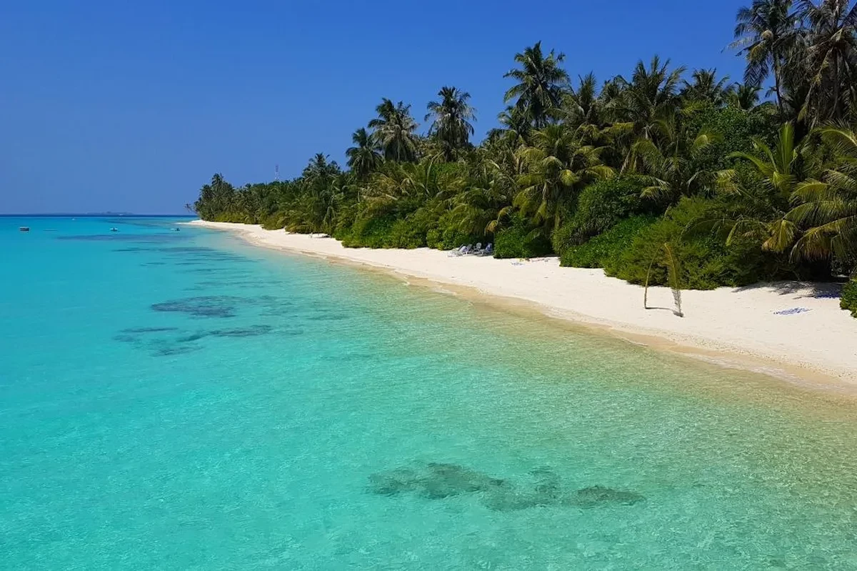 dhigurah island - Maldives