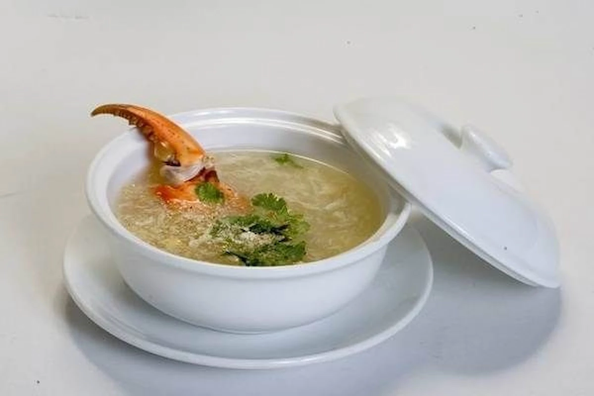 Súp cua (Hairy Crab Soup)