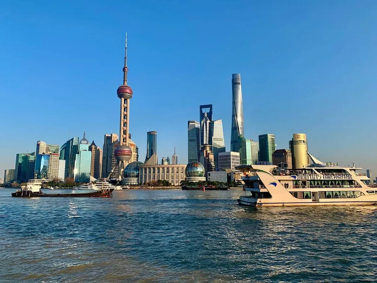 Tháp truyền hình Đông Phương Minh Châu (Oriental Pearl Tower)