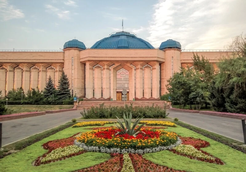 Bảo tàng Quốc gia Kazakhstan là bảo tàng lớn nhất và hiện đại nhất tại Kazakhstan.