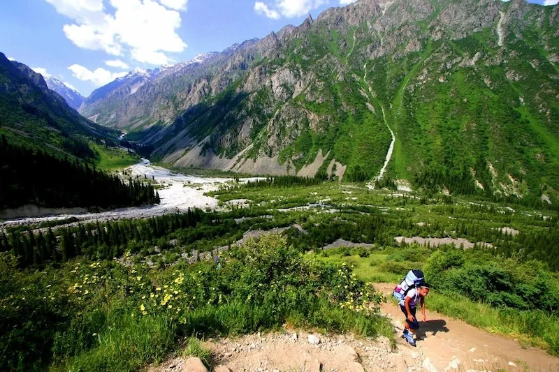 Thiên đường cho các hoạt động đi bộ đường dài và leo núi