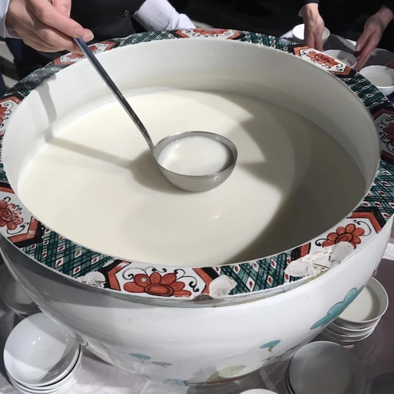 Kymyz – Sữa ngựa lên men truyền thống