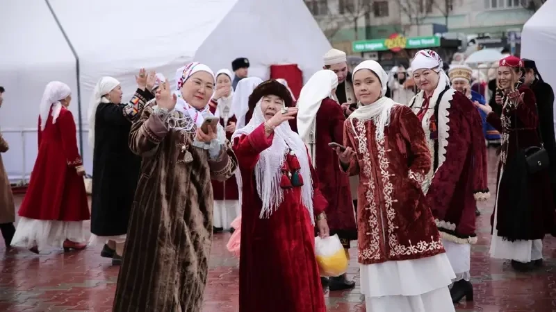 Nguồn gốc lễ hội Nauryz Meyrami người Kazakhstan