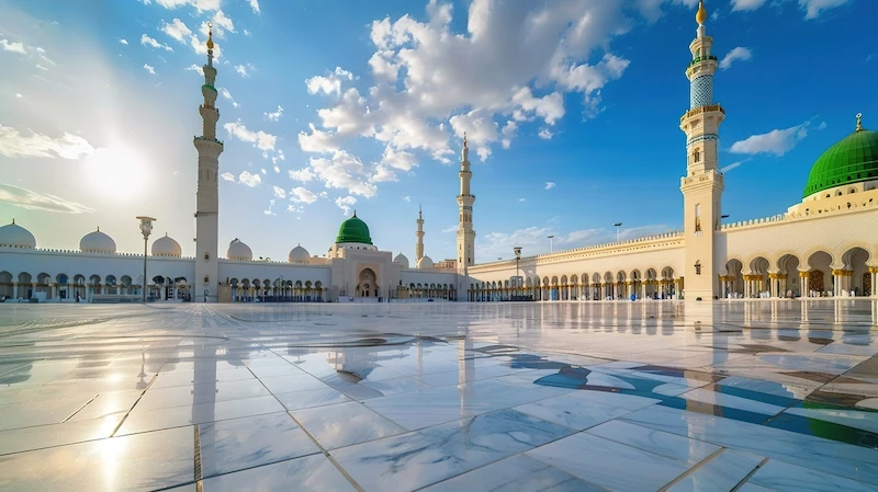 pngtree-beautiful-daytime-view-of-masjid-al-nabawi-medina-saudi-arabia-picture-image-15562102-1751514903.webp
