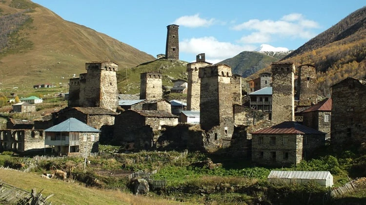 Các tháp đá Svaneti