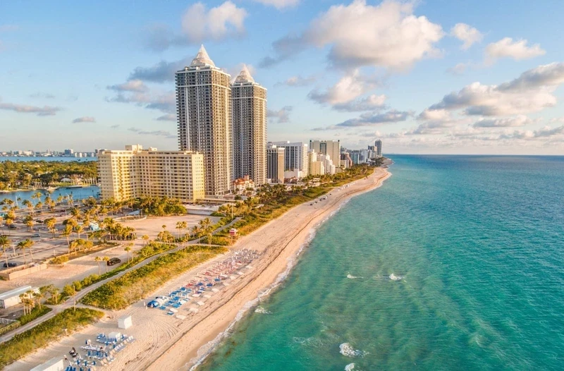 bai-bien-miami-xinh-dep-quanh-nam1-1755747105.webp