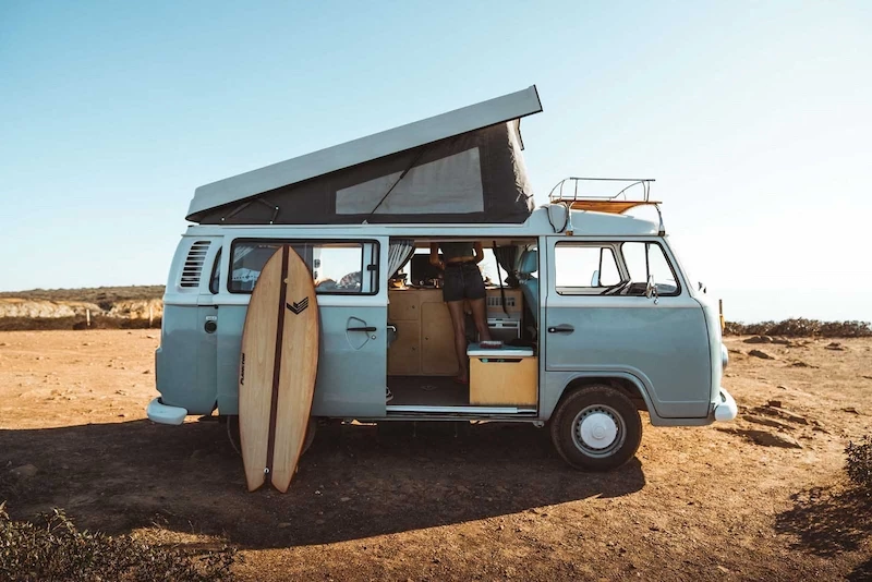 60f9740f-1a4e-4da6-987f-caa77f030a90-portugal-campervan-hire-kombi-classic-van-1756441501.webp
