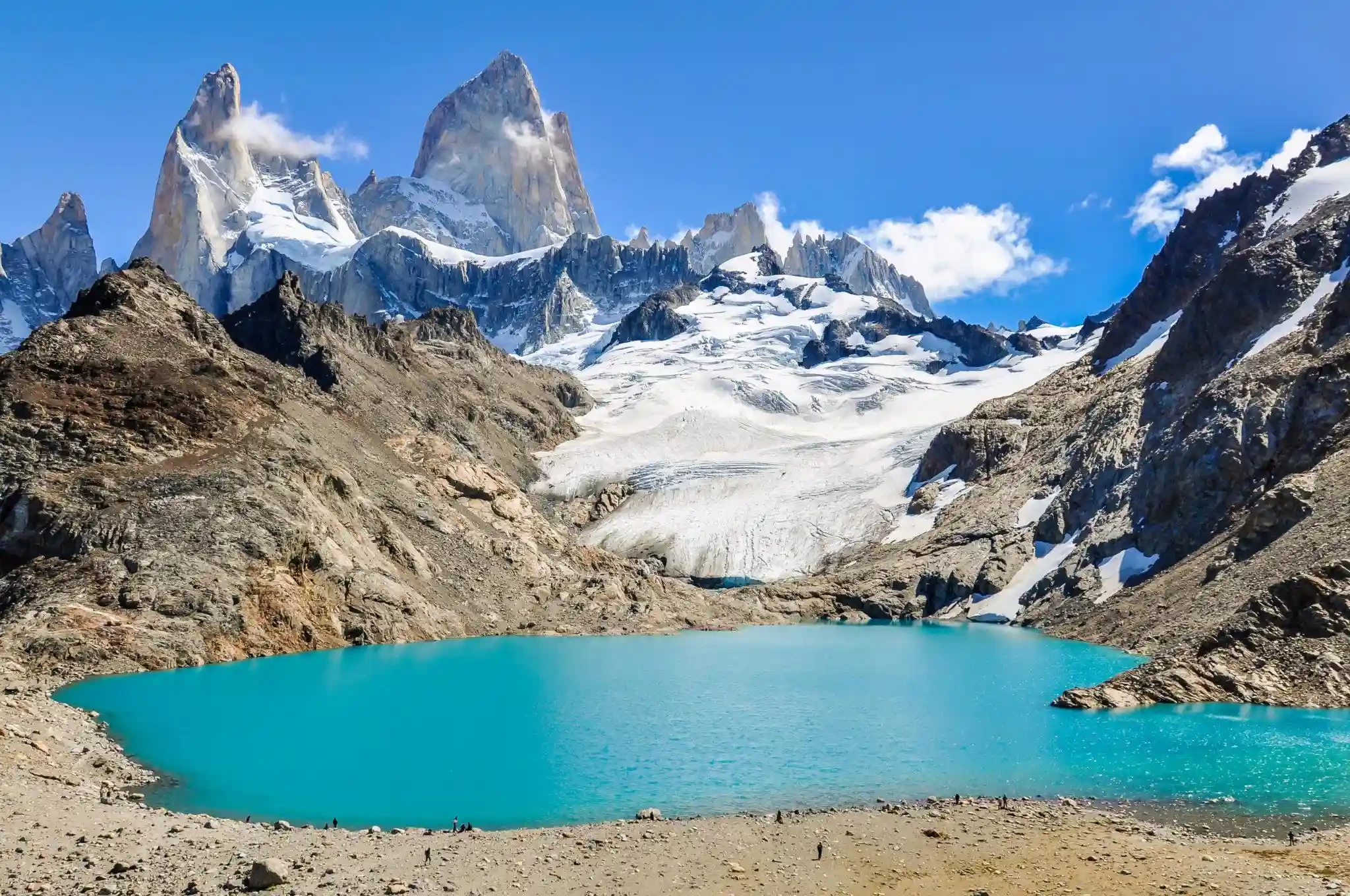 Mùa hè tại Laguna de los Tres 
