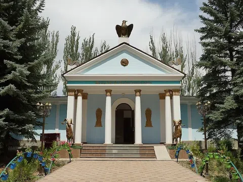 Khám phá bảo tàng Przhevalsky nổi tiếng tại Kyrgyzstan