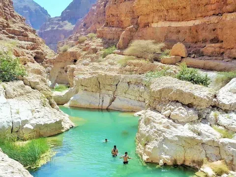 Dãy núi Al Hajar (Oman): Khám phá vẻ đẹp hùng vĩ bậc nhất Ả Rập