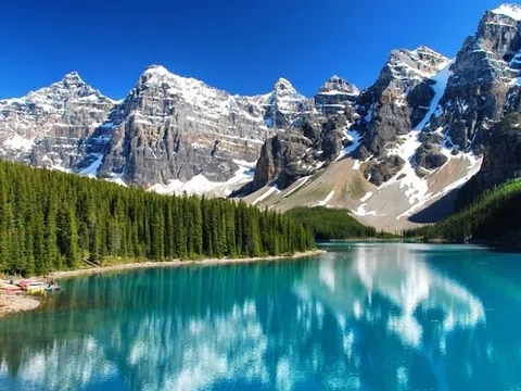 Vườn quốc gia Denali: Khám phá ngọn núi cao nhất Bắc Mỹ