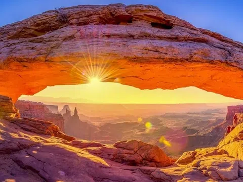 Vườn quốc gia Canyonlands: Khám phá vẻ đẹp hoang sơ tại nước Mỹ