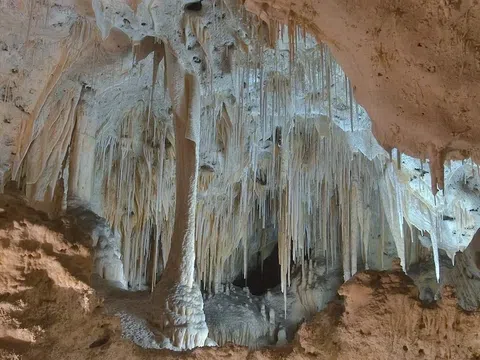 Vườn quốc gia Carlsbad Caverns: Nơi có những hang động lớn nhất nước Mỹ