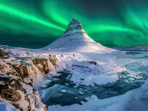 Tour SĂN BẮC CỰC QUANG ICELAND 2027 7N6Đ | VŨ ĐIỆU ÁNH SÁNG XỨ BĂNG LỬA